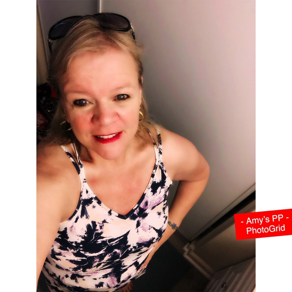 Meet your Posher, Amy